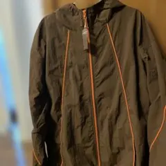 ユナイテッドアローズ　アウター新品未使用品のサムネイル