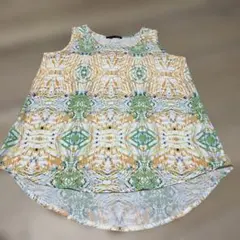DOU DOU 総柄タンクトップ Fサイズのサムネイル