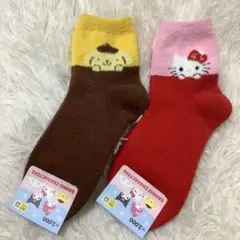 韓国限定　キティポムポムプリン　モコモコソックス　ダイソー