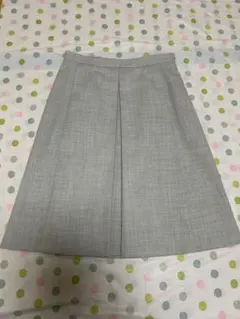 UNTITLED グレー 膝丈スカート サイズ2