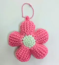 お花キーホルダー　ピンク