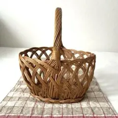 籐製 編み込みデザイン 収納バスケット