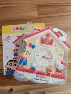 ハローキティ x クレヨンしんちゃん 壁掛け時計 - メルカリ