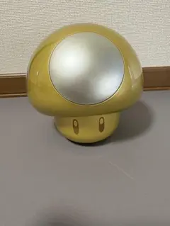 マリオ キノコフィギュア ゴールド　malio world