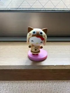 チョコエッグ　ハローキティー　コラボ　モンスターハンター