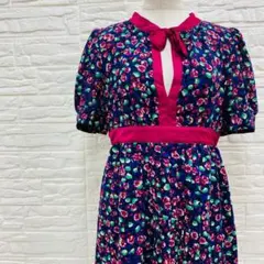 美品 ジルスチュアート 花柄 ワンピース ネイビーピンク2 シルク見え Aライン