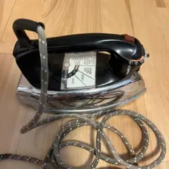 レトロ HS-105 ステンレススチールアイロン 黒と赤 レトロ HS-105 ステンレススチールアイロン 黒と赤 - メルカリ