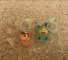 匿名配送 クレヨンしんちゃん めじるしアクセサリー みんなでくまパジャマ 2個