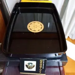 漆器盆 黒色 金色紋様付き
