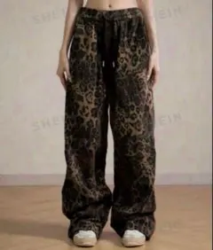 Item thumbnail for item ef50d3c2-9430-4c20-925f-3ebfb5d94a2a