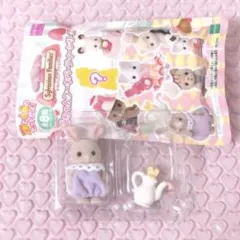 シルバニアファミリー　みるくウサギの赤ちゃん　ケーキパーティーシリーズ