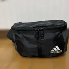 adidas ウエストポーチ 黒