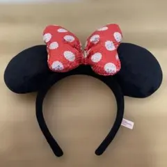 ミニーマウス カチューシャ 赤いリボン