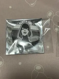 吸血鬼すぐ死ぬ展　ナギリ　缶バッジ　匿名配送