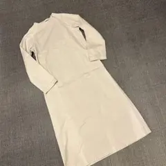 NICE CLAUP ベージュ長袖ロングワンピース