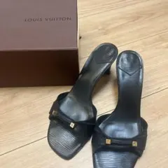 LOUIS VUITTON ブラックサンダル