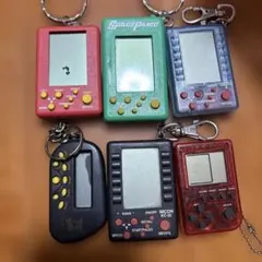 携帯型ゲーム機キーホルダー　６点セット