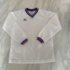 ミズノ　Vネック長袖Tシャツ　150