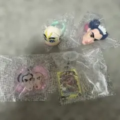 クレヨンしんちゃん　マカオ　ジョマ　ガチャガチャ　４種セット　めじるしチャーム