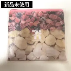 【匿名メルカリ便】セブンイレブン スムージーフラットポーチのサムネイル