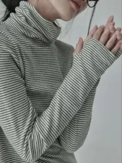 ボーダー柄 タートルネック 長袖トップス 日常＆シンプル