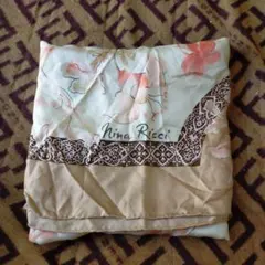 Nina Ricci 花柄シルクスカーフ