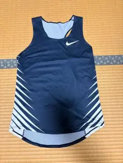 ナイキ　エアロスイフト　シングレット　s