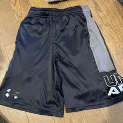 Under Armour ハーフパンツ ブラック/グレー