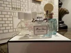 ミニ香水　Miss Dior Rose & Rose ミュウミュウ　フェラガモのサムネイル