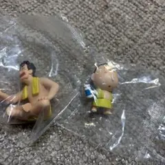 クレヨンしんちゃんフィギュア 2体セットカプセルトイ