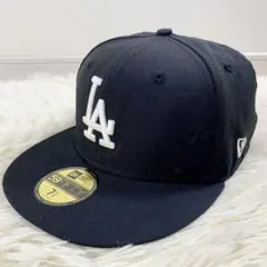 美品　ニューエラ　キャップ　ロゴ　LA　ブラック　レインボー　59FIFTY