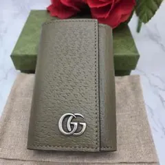 【未使用に近い】 GUCCI グッチ キーケース 6連 GG マーモント カーキ