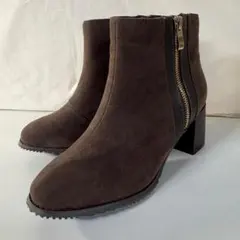 ★下までジップで履きやすい！★【新品】ショートブーツ：ジップ付★M：23.5cm