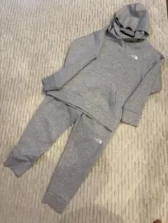 THE NORTH FACE グレー スウェットパンツセット