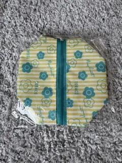 【新品未使用】MARY QUANT×TORACOポーチ
