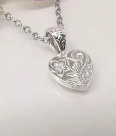 ハワイアンジュエリーハート型彫りネックレス　シルバー925　レディース