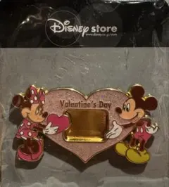 ディズニーストア バレンタインデー ピンバッジ ミッキー&ミニー