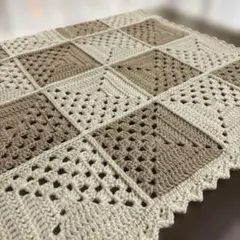 手編みブランケット（76）グラニースクエア　ハンドメイド