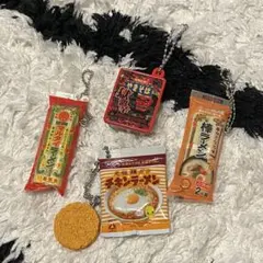 まー坊様　カップ麺ガチャまとめ売り2点