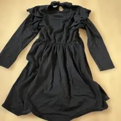 黒　長袖　フリルワンピース　冠婚葬祭　120 秋　春　冬　ブラック　シンプル