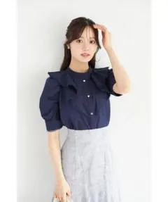 ハート釦ラインレース装飾ラッフルフリルブラウス tocco closetのサムネイル