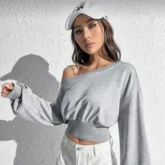 オフショルダー グレー クロップドスウェットショート丈