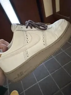 Nike Air Force 1 ホワイト/ブラウン