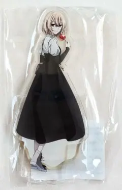 氷川小雪 イ氷の城壁 アクリルフィギュア THEキャラCAFE - メルカリ