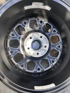 1本新品】fuelcovert 16×8J 5H139.7 +1ジムニーノマド - メルカリ