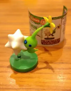 チョコエッグ　ピクミン　ヒカリピクミン