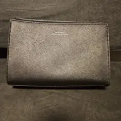 グリーンレーベルリラクシング　ブラック クラッチバッグ 新品未使用