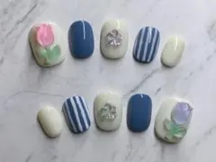 ストライプとフラワーデザイン ネイルチップ 小さい爪用