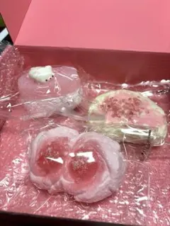 は*と様 MOMOCO【スクイーズ3点セット】ピンク系☆