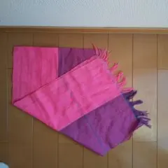 ピンクと紫のグラデーションストール